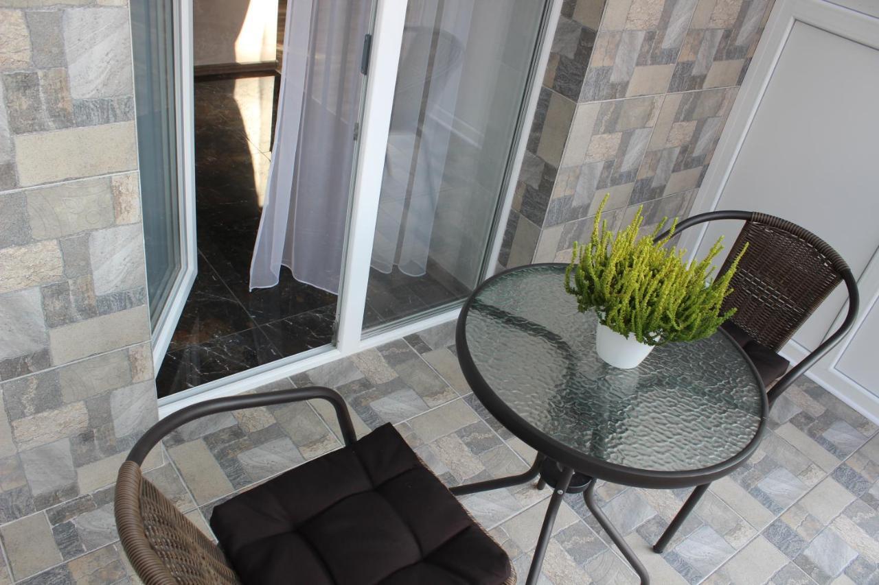 New Luxury Apartment In The Center On Konstitution Square Харьков Экстерьер фото