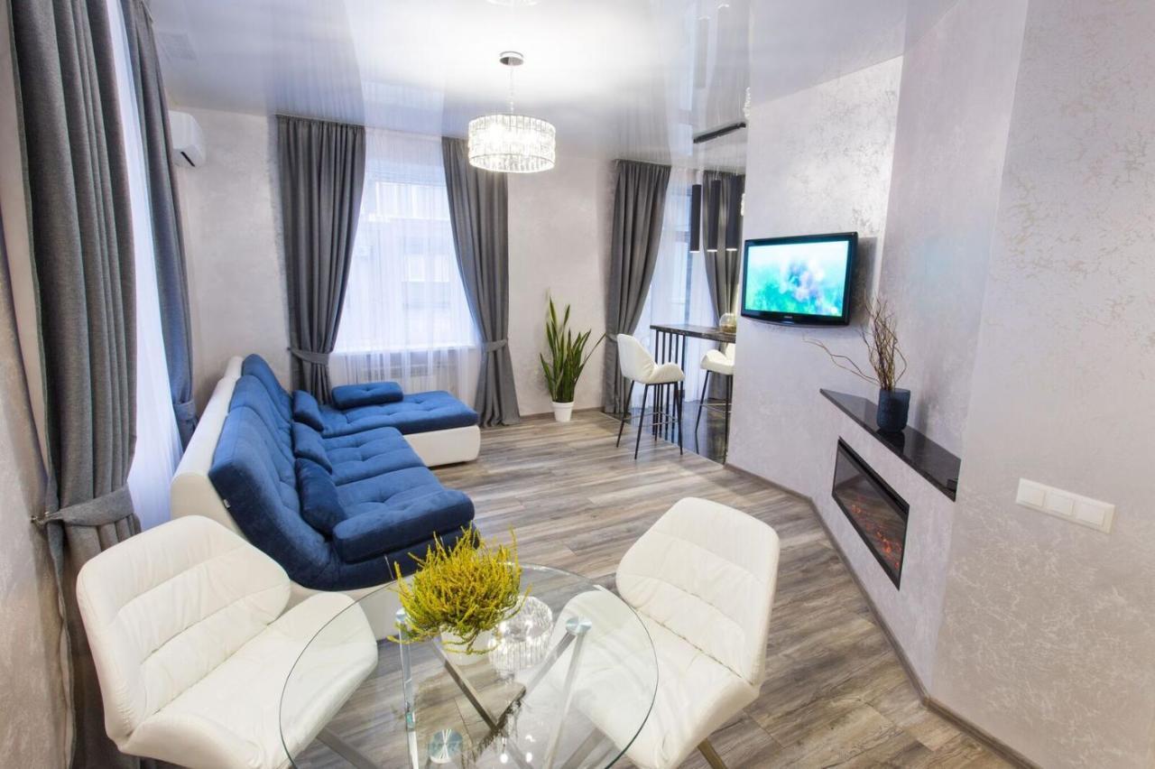 New Luxury Apartment In The Center On Konstitution Square Харьков Экстерьер фото
